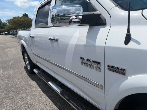 Used 2016 RAM 1500 Laramie w/ Convenience Group AWD/4WD image 10