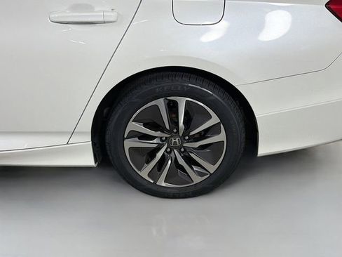 Used 2020 Honda Accord Hybrid image 33