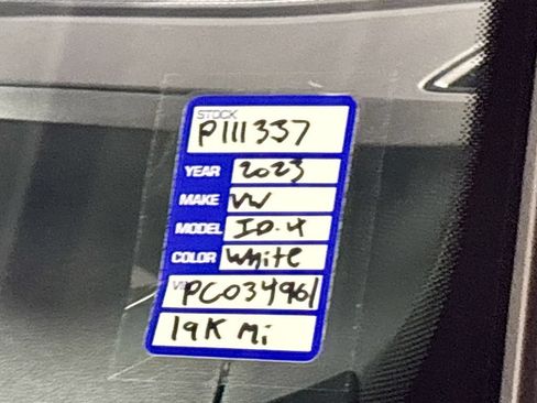 Certified 2023 Volkswagen ID.4 Pro S AWD/4WD image 28