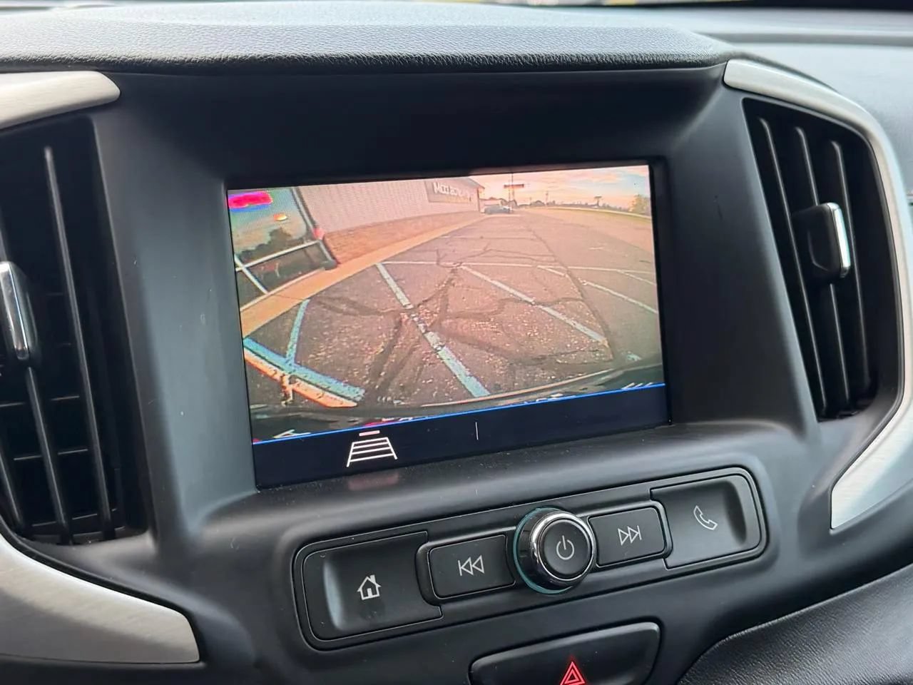 Used 2021 GMC Terrain SLE w/ Elevation Edition FWD image 13