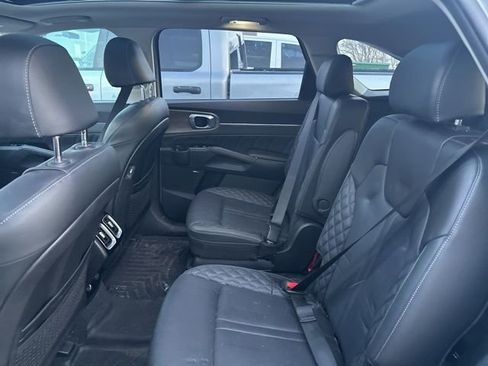 Certified 2022 Kia Sorento SX Prestige image 12