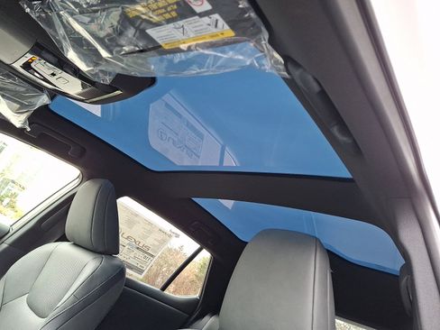 New 2026 Lexus RZ 450e Premium image 10