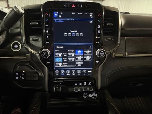 Used 2020 RAM 2500 Limited AWD/4WD image 30