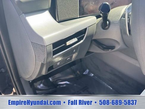 Used 2024 Hyundai Sonata SEL AWD/4WD image 20