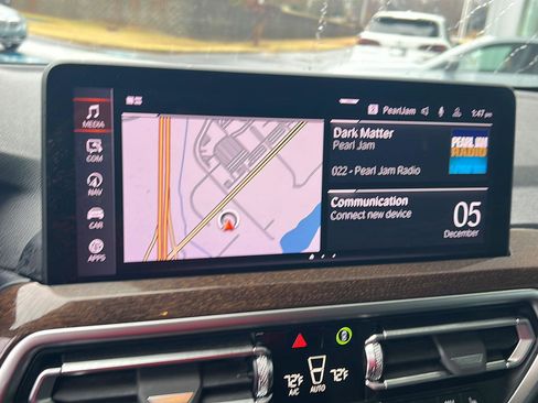 Used 2023 BMW X3 sDrive30i image 25