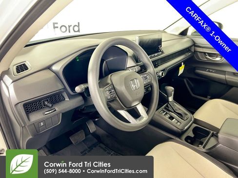Used 2025 Honda CR-V EX image 3