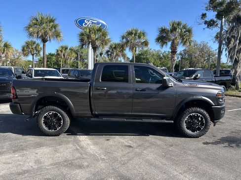 New 2026 RAM 2500 Tradesman AWD/4WD image 9