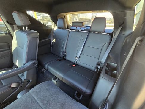 Used 2024 Chevrolet Traverse Z71 w/ LPO, Floor Liner Package image 21