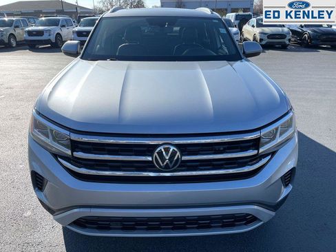 Used 2021 Volkswagen Atlas Cross Sport SE w/ Panoramic Sunroof Package image 19