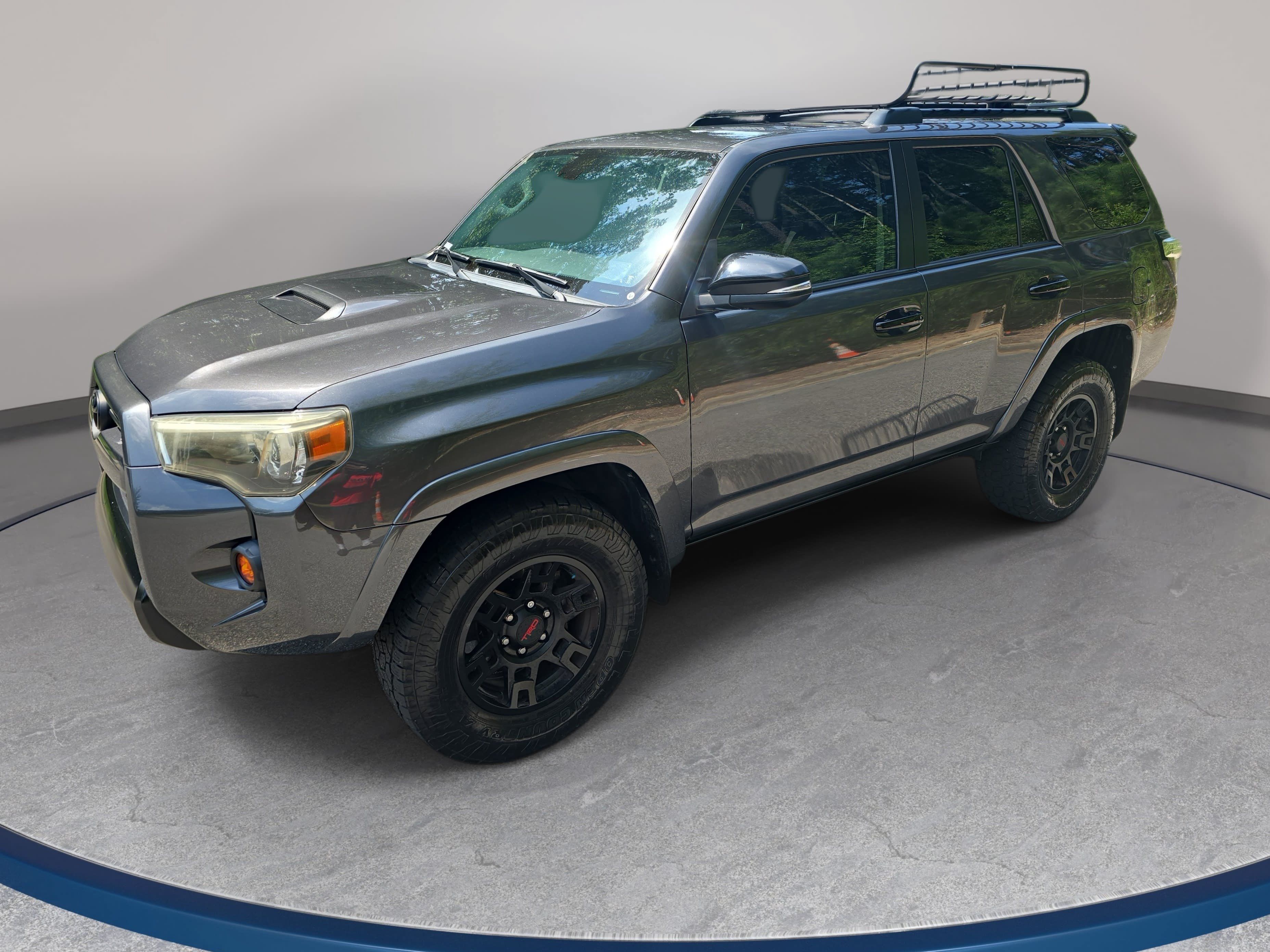 Used 2021 Toyota 4Runner Venture AWD/4WD image 1