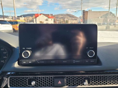 Used 2022 Honda Civic Sport image 21