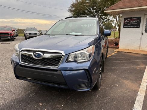 Used 2014 Subaru Forester 2.0XT Premium image 2