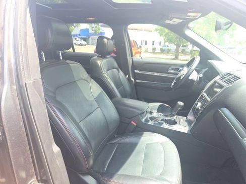 Used 2017 Ford Explorer Sport AWD/4WD image 17