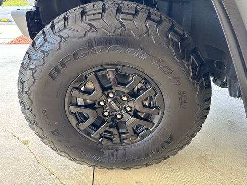 New 2025 Ford Bronco Raptor w/ Interior Carbon Fiber Pack AWD/4WD image 35