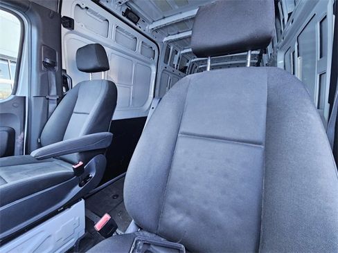 Used 2021 Mercedes-Benz Sprinter 2500 image 10