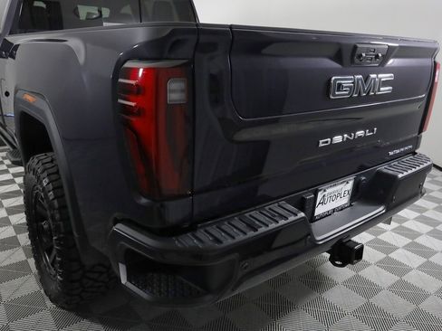 Used 2024 GMC Sierra 2500 Denali Ultimate image 66