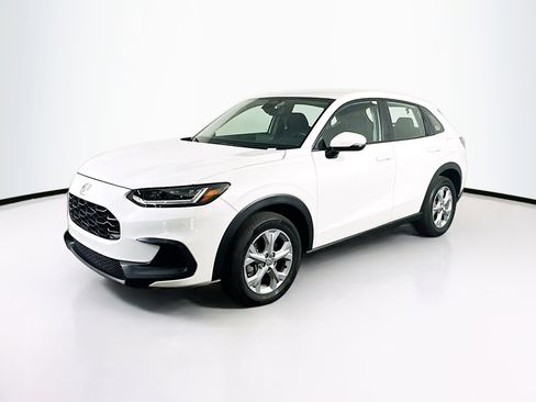 Used 2024 Honda HR-V LX image 3