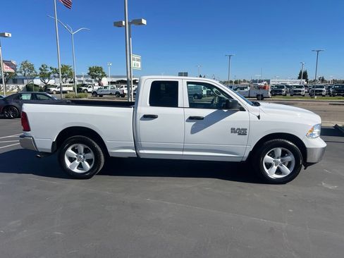 Used 2024 RAM 1500 Classic SLT AWD/4WD image 14