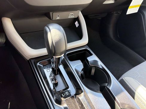 New 2026 Subaru Forester AWD/4WD image 24