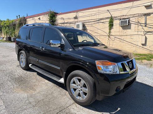 Used 2010 Nissan Armada Platinum AWD/4WD image 11
