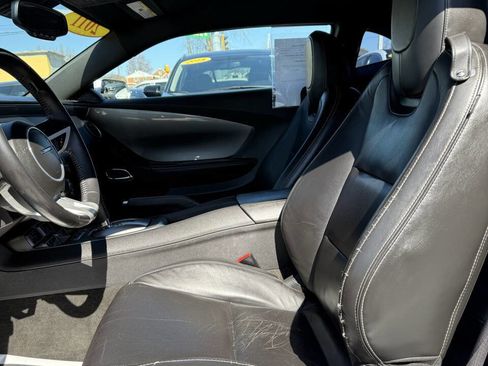 Used 2011 Chevrolet Camaro LT w/ RS Package image 9