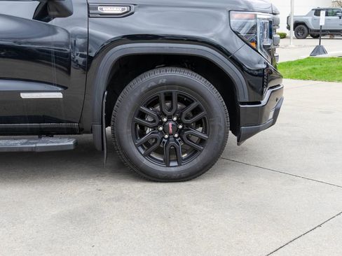 Used 2025 GMC Sierra 1500 Elevation w/ Elevation Premium Package AWD/4WD image 36