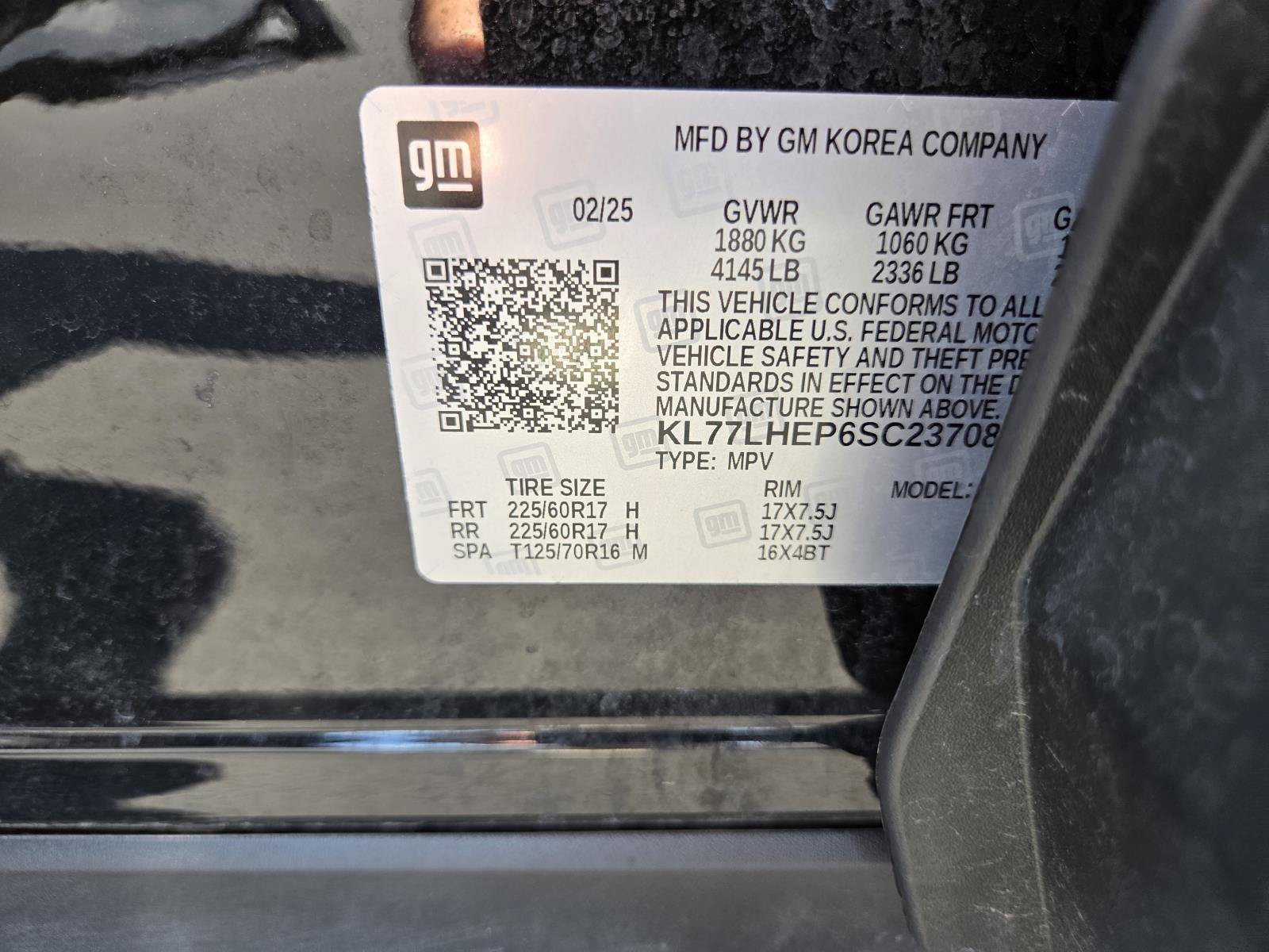 Used 2025 Chevrolet Trax LT w/ LT Convenience Package FWD image 29