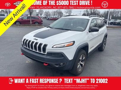 Used 2017 Jeep Cherokee Trailhawk w/ Comfort/Convenience Group