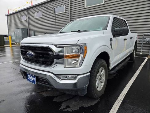 Used 2022 Ford F150 XLT w/ Trailer Tow Package AWD/4WD image 3