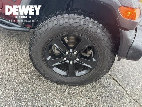 Used 2021 Jeep Wrangler Unlimited Sport AWD/4WD image 35