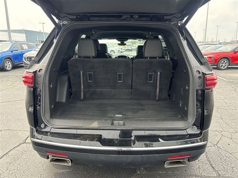 Used 2023 Chevrolet Traverse Premier w/ LPO, Floor Liner Package FWD image 25