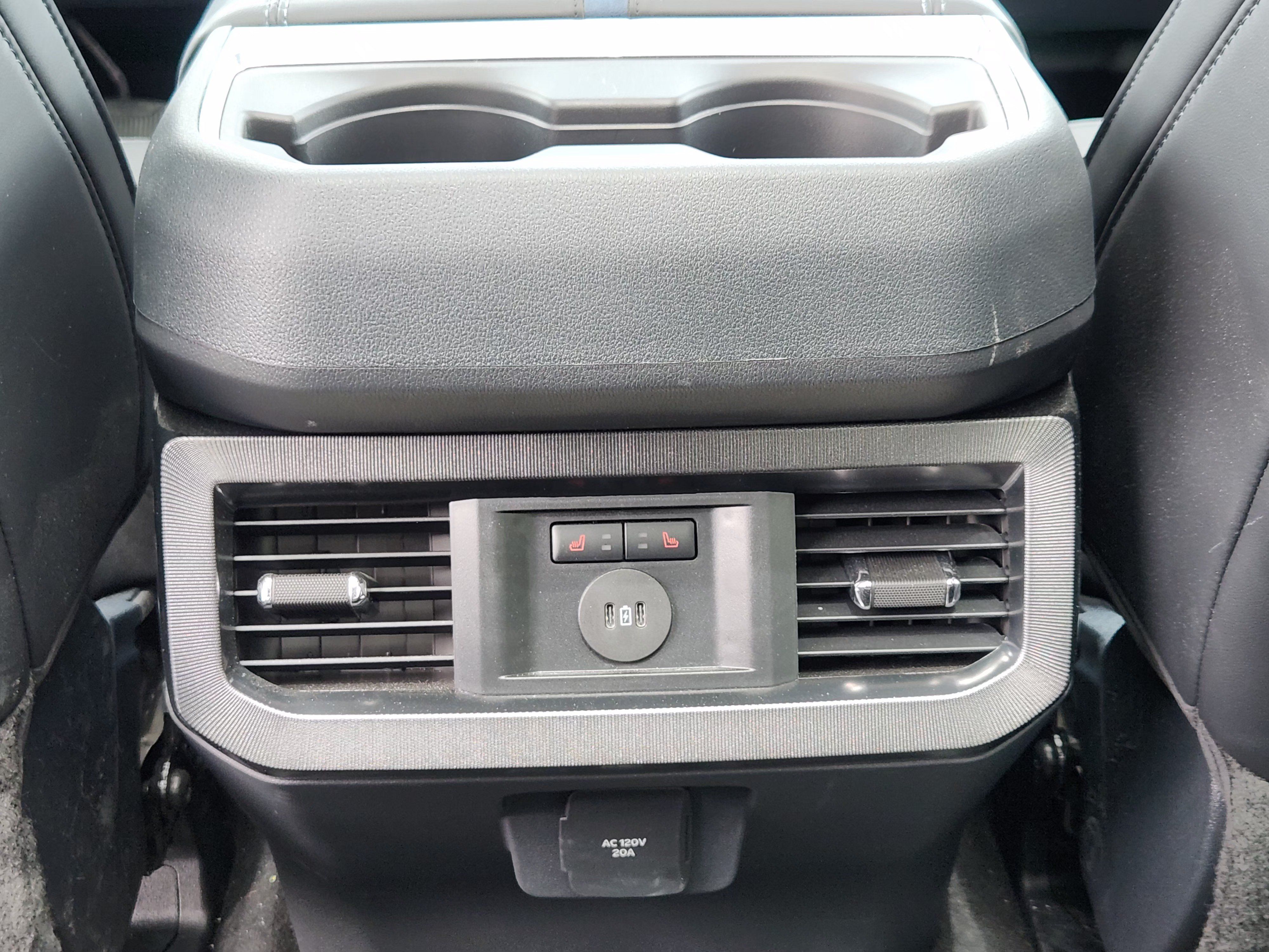 New 2026 Ford F450 Platinum w/ FX4 Off-Road Package AWD/4WD image 25
