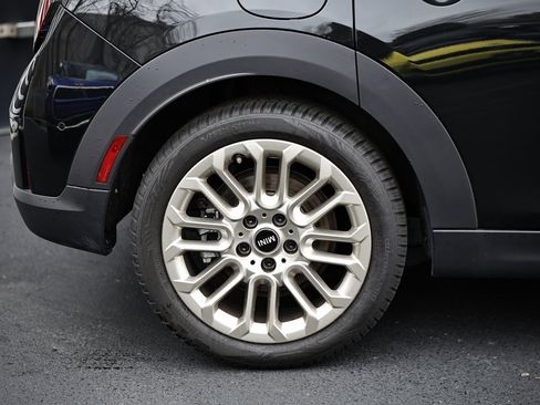 Used 2025 MINI Cooper S image 6