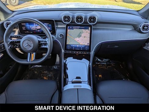 Certified 2025 Mercedes-Benz GLC 300 4MATIC image 26