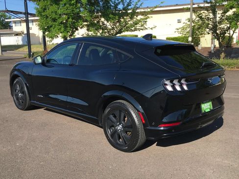 Used 2021 Ford Mustang Mach-E California Route 1 RWD image 4