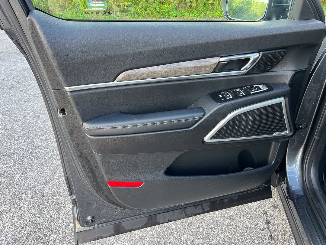 Used 2020 Kia Telluride EX w/ EX Premium Package FWD image 16