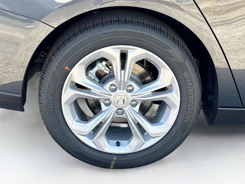 Certified 2026 Honda Accord LX image 33