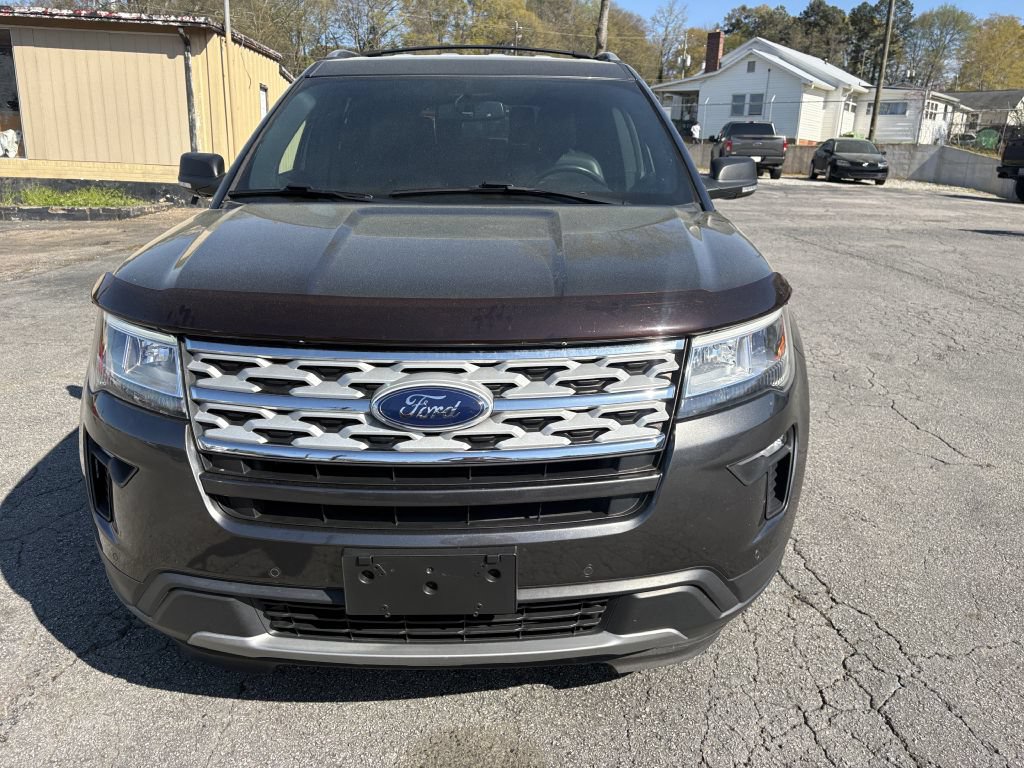 Used 2019 Ford Explorer XLT w/ Equipment Group 202A FWD image 8