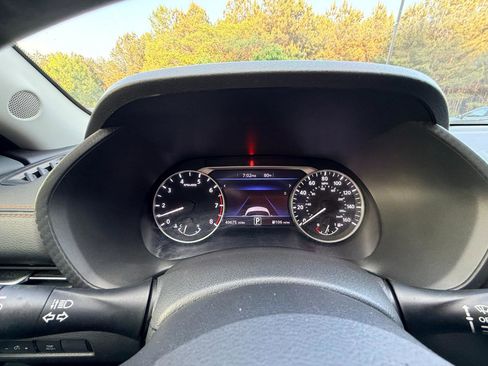 Used 2022 Nissan Sentra SR FWD image 18