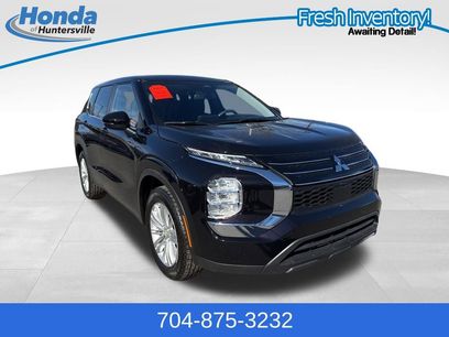 Used 2024 Mitsubishi Outlander ES