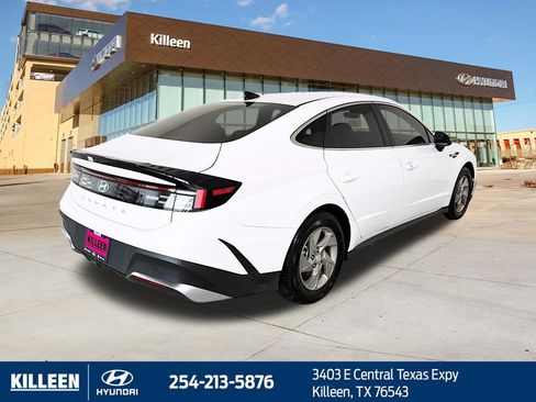 Used 2025 Hyundai Sonata SE image 9