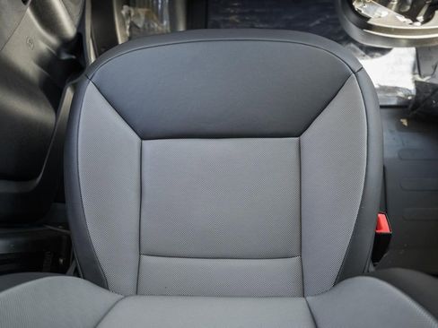 New 2025 RAM ProMaster 2500 w/ Quick Order Package 22G SLT image 27