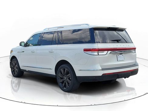 Certified 2022 Lincoln Navigator L Reserve w/ Monochromatic Package RWD image 4