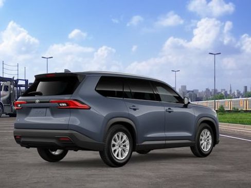 New 2026 Toyota Grand Highlander XLE FWD image 12