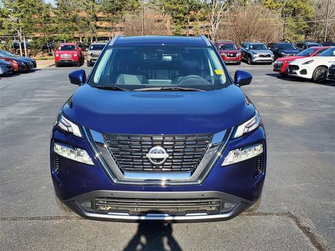 Certified 2023 Nissan Rogue SL w/ SL Premium Package image 11