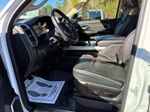 Used 2021 RAM 2500 Laramie image 13