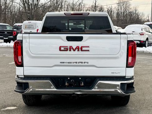 Used 2022 GMC Sierra 1500 SLT w/ SLT Premium Plus Package image 4