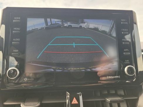 Used 2022 Toyota Corolla LE w/ LE Convenience Package image 20