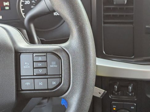 Used 2025 Ford F250 XLT w/ FX4 Off-Road Package image 22