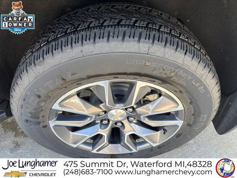 Used 2024 Chevrolet Suburban LT w/ LT Signature Plus Package AWD/4WD image 12